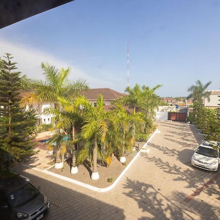 Bragha Apartments And Hotel Sekondi-Takoradi Εξωτερικό φωτογραφία