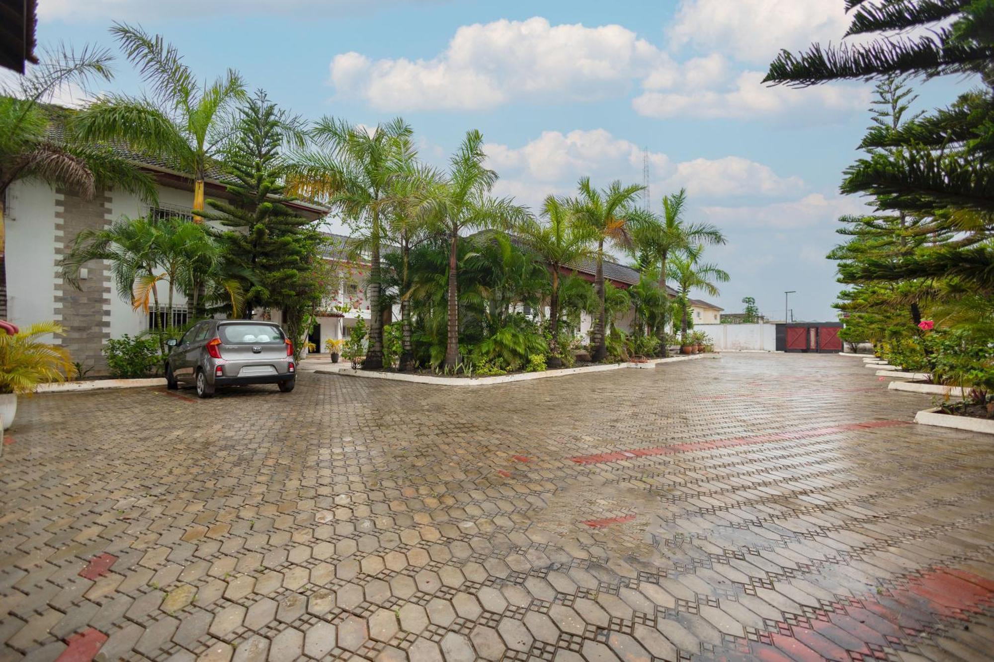 Bragha Apartments And Hotel Sekondi-Takoradi Εξωτερικό φωτογραφία